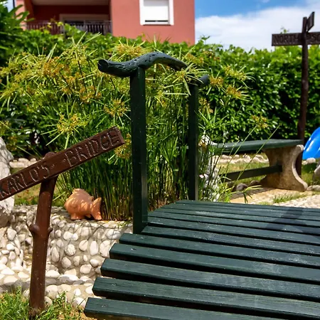 Kastell-2 By Interhome Apartamento Lopar