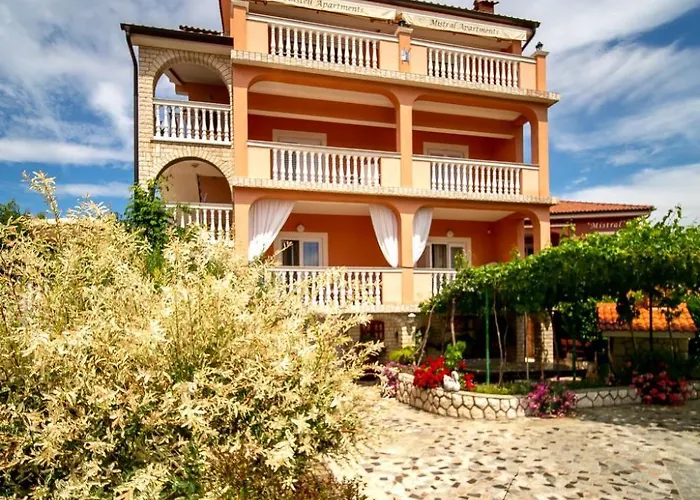 Apartmán Kastell-2 By Interhome